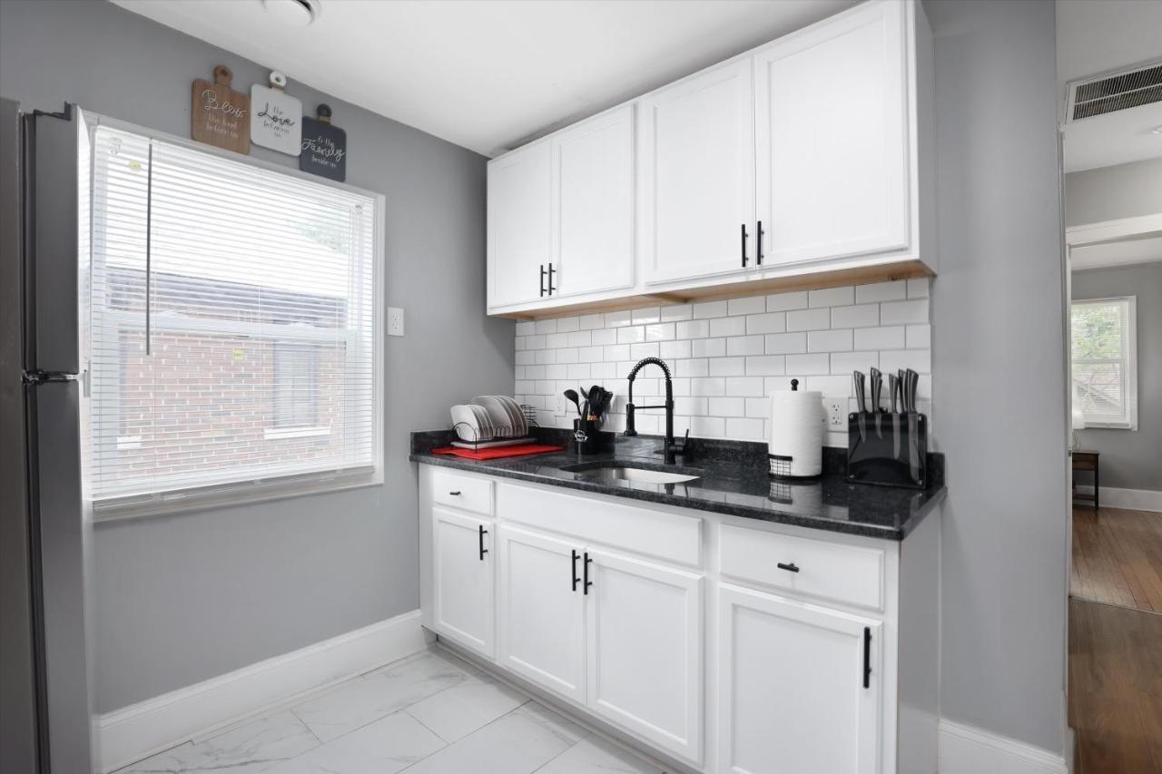 Modern & Cozy East Side Gem ~ Queen Beds ~ Parking Detroit Exterior foto
